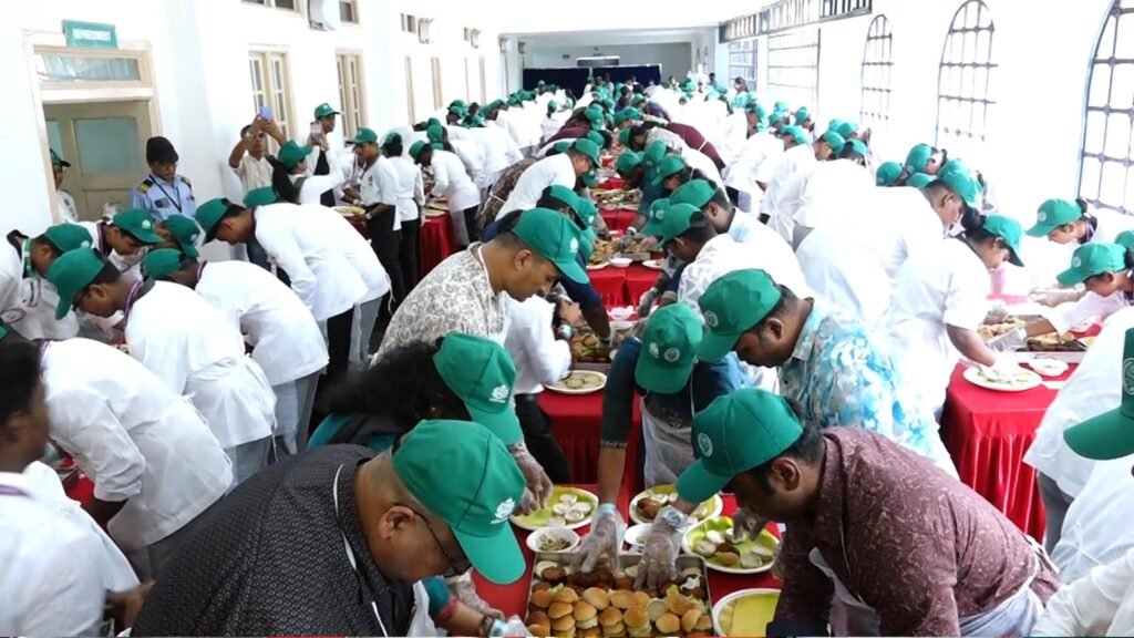 srm hotel management burger world record