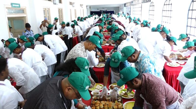 srm hotel management burger world record