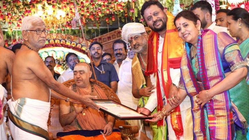 jagadesh kadavul honoured